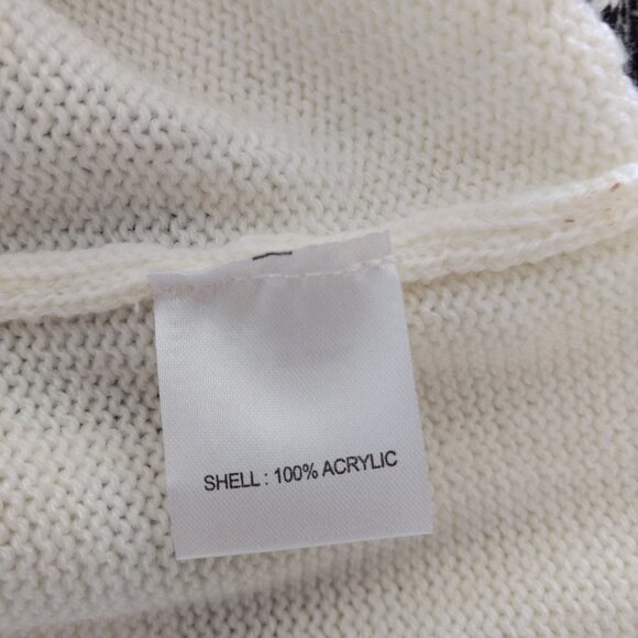 H2H Sweater - Picture 5 of 6